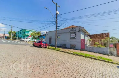 Casa com 3 quartos à venda na rua alfredo ferreira rodrigues, 55, bom jesus, porto alegre, 306 m2 por r$ 370.500