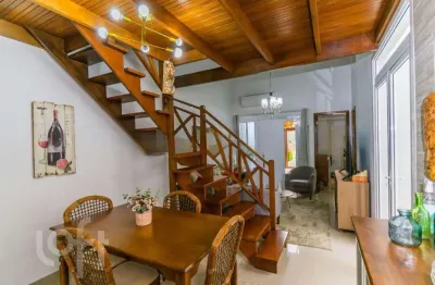 Casa com 2 quartos à venda na rua doutor hermes pacheco, 836, hípica, porto alegre, 118 m2 por r$ 437.000
