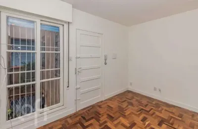 Apartamento com 2 quartos à venda na rua barão do amazonas, 601, petrópolis, porto alegre, 47 m2 por r$ 250.000