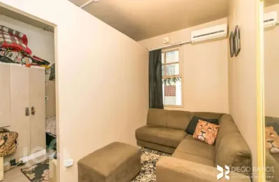 Apartamento com 1 quarto à venda na rua doutor voltaire pires, 485, santo antônio, porto alegre, 24 m2 por r$ 110.000