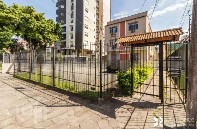 Apartamento com 2 quartos à venda na rua barbedo, 474, menino deus, porto alegre, 74 m2 por r$ 330.000