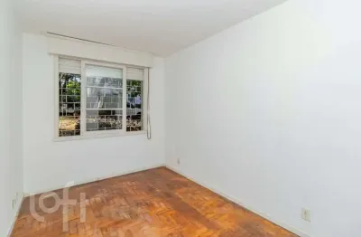Apartamento com 3 quartos à venda na rua riveira, 645, petrópolis, porto alegre, 63 m2 por r$ 240.000
