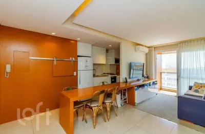 Apartamento com 2 quartos à venda na rua gutemberg, 101, petrópolis, porto alegre, 76 m2 por r$ 885.500
