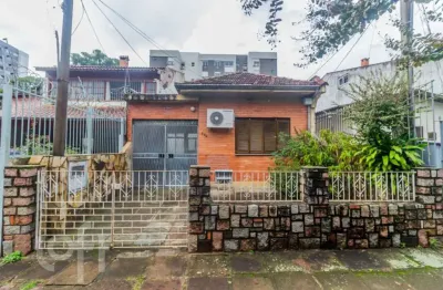 Casa com 3 quartos à venda na rua coronel feijó, 694, higienópolis, porto alegre, 216 m2 por r$ 807.500