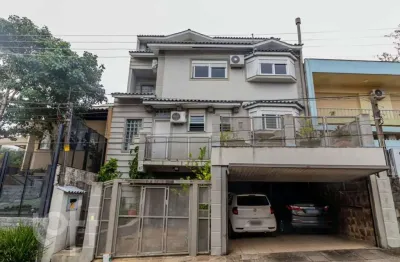 Casa com 4 quartos à venda na bortolo barbieri, 67, jardim são pedro, porto alegre, 400 m2 por r$ 1.650.000