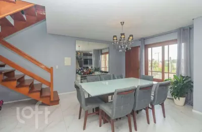 Casa em condomínio fechado com 3 quartos à venda na rua antonio delapieve, 180, mário quintana, porto alegre, 172 m2 por r$ 799.000