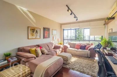Apartamento com 3 quartos à venda na rua vinte e quatro de outubro, 1281, auxiliadora, porto alegre, 111 m2 por r$ 750.000