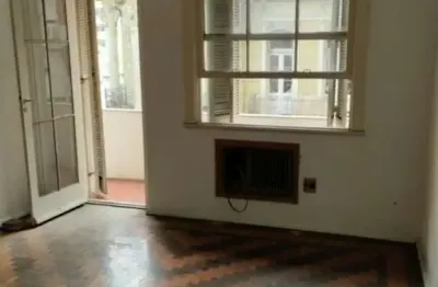 Apartamento com 3 quartos à venda na rua doutor flores, 472, centro histórico, porto alegre, 99 m2 por r$ 342.000