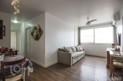 Apartamento com 3 quartos à venda na rua augusto severo, 125, são joão, porto alegre, 72 m2 por r$ 650.000