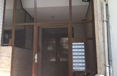 Apartamento com 4 quartos à venda na rua duque de caxias, 775, centro histórico, porto alegre, 114 m2 por r$ 498.900