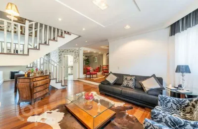 Casa com 4 quartos à venda na rua mali, 410, vila ipiranga, porto alegre, 340 m2 por r$ 1.900.000