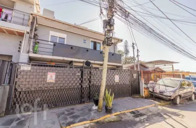 Casa com 3 quartos à venda na travessa escobar, 215, camaquã, porto alegre, 70 m2 por r$ 585.200