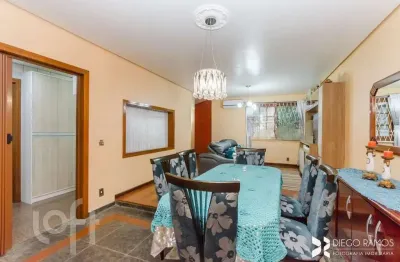 Apartamento com 3 quartos à venda na avenida coronel lucas de oliveira, 2275, petrópolis, porto alegre, 128 m2 por r$ 615.000