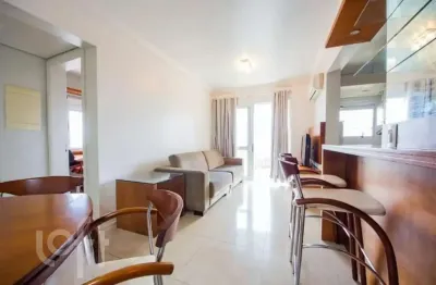 Apartamento com 2 quartos à venda na rua professor cristiano fischer, 818, jardim do salso, porto alegre, 60 m2 por r$ 575.000