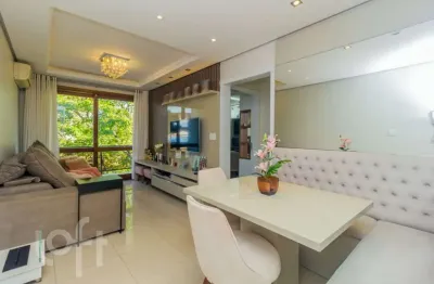 Apartamento com 2 quartos à venda na rua alberto silva, 372, vila ipiranga, porto alegre, 81 m2 por r$ 425.600