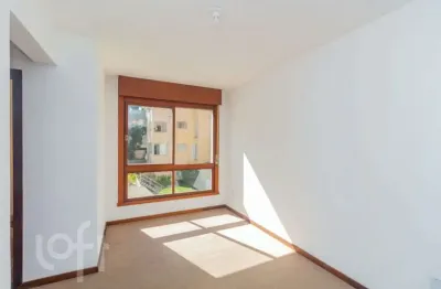 Apartamento com 2 quartos à venda na Rua Eça de Queiroz, 220, Petrópolis, Porto Alegre, 53 m2 por R$ 320.000