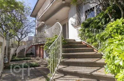 Casa com 6 quartos à venda na Rua Zamenhoff, 314, São João, Porto Alegre, 550 m2 por R$ 1.600.000