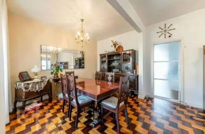 Casa com 4 quartos à venda na Rua Jari, 241, Passo da Areia, Porto Alegre, 282 m2 por R$ 1.350.000