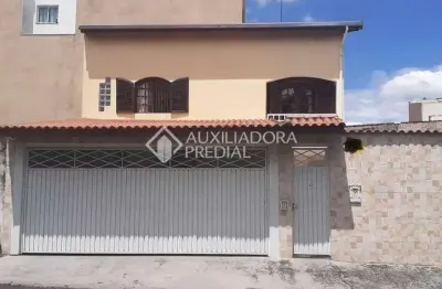 Casa em condomínio fechado com 3 quartos à venda na almirante fernando cochrane, 138, vila lucinda, santo andré, 147 m2 por r$ 680.000
