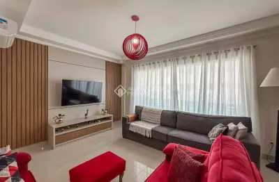 Casa com 3 quartos à venda na rua coimbra, 128, vila lusitânia, são bernardo do campo, 256 m2 por r$ 1.490.000