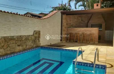 Casa com 2 quartos à venda na alameda lindóia, 658, jardim do lago, atibaia, 146 m2 por r$ 1.200.000