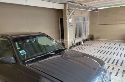 Casa com 3 quartos à venda na Rua Princesa Maria Amélia, 511, Nova Petrópolis, São Bernardo do Campo, 167 m2 por R$ 750.000