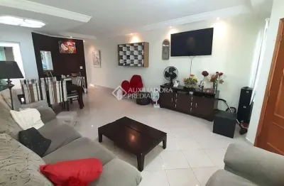 Casa com 3 quartos à venda na rua joão mário secol, 210, nova petrópolis, são bernardo do campo, 224 m2 por r$ 830.000