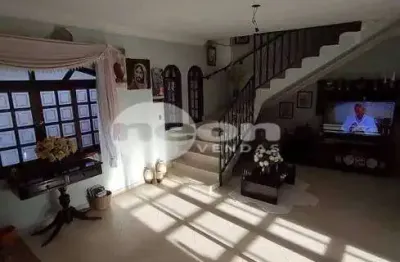 Casa com 2 quartos à venda na rua vista alegre, 212, rio grande, são bernardo do campo, 367 m2 por r$ 689.000