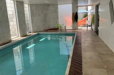 Casa com 3 quartos à venda na Rua Mário Narciso Stocco, 100, Nova Petrópolis, São Bernardo do Campo, 277 m2 por R$ 4.000.000