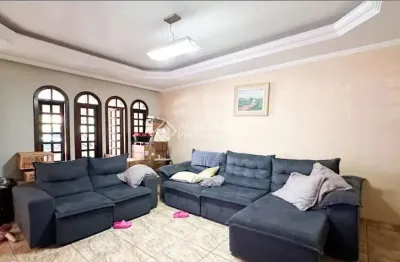 Casa em condomínio fechado com 3 quartos à venda na Rua José Gomes Moreno, 164, Parque Terra Nova II, São Bernardo do Campo, 245 m2 por R$ 900.000