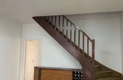 Casa com 2 quartos à venda na avenida doutor alberto benedetti, 245, vila assunção, santo andré, 144 m2 por r$ 660.000