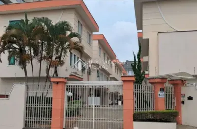 Casa em condomínio fechado com 3 quartos à venda na rua vinte e um de abril, 130, silveira, santo andré, 135 m2 por r$ 871.900