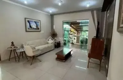 Casa com 3 quartos à venda na rua adelino fontoura, 202, vila guaraciaba, santo andré, 122 m2 por r$ 565.000