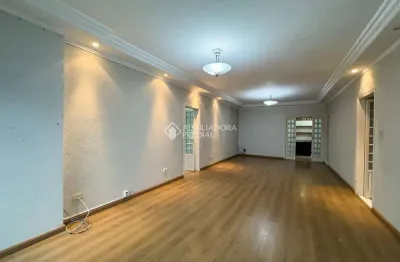 Casa com 2 quartos à venda na Rua Rio de Janeiro, 50, Osvaldo Cruz, São Caetano do Sul, 235 m2 por R$ 1.700.000