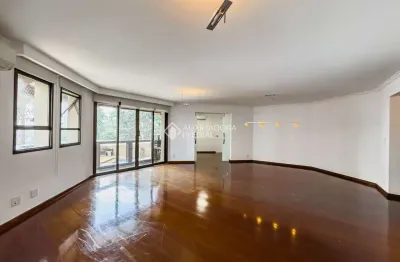 Apartamento com 4 quartos para alugar na avenida doutor antônio álvaro, 83, vila assunção, santo andré, 191 m2 por r$ 3.800