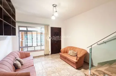 Casa em condomínio fechado com 2 quartos para alugar na rua das caneleiras, 735, jardim, santo andré, 78 m2 por r$ 5.000
