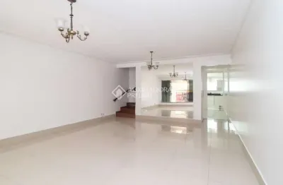 Casa com 2 quartos para alugar na rua andaraí, 451, vila floresta, santo andré, 115 m2 por r$ 3.850
