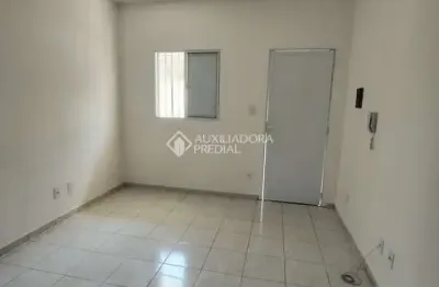 Kitnet / stúdio para alugar na rua potiguares, 132, bangú, santo andré, 20 m2 por r$ 1.045
