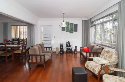 Casa em condomínio fechado com 5 quartos para alugar na rua safira, 100, centro, diadema, 600 m2 por r$ 11.000