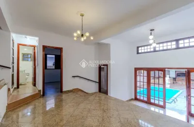 Casa com 4 quartos para alugar na rua alcides de almeida, 79, centro, são bernardo do campo, 270 m2 por r$ 6.500