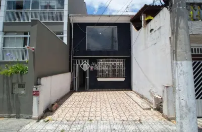 Casa comercial para alugar na alameda dona tereza cristina, 458, nova petrópolis, são bernardo do campo, 140 m2 por r$ 3.500