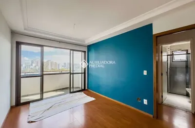Apartamento com 2 quartos para alugar na Avenida Getúlio Vargas, 438, Baeta Neves, São Bernardo do Campo, 72 m2 por R$ 2.100