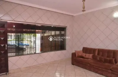 Casa em condomínio fechado com 3 quartos para alugar na Rua Speers, 127, Bangú, Santo André, 216 m2 por R$ 4.125