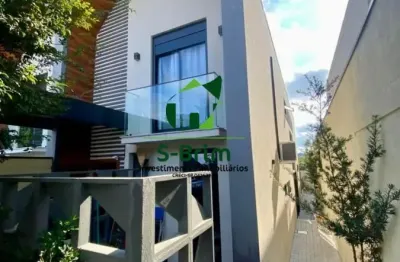 Sobrado com arquitetura moderna a venda em atibaia/sp bairro jardim dos pinheiros