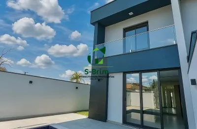 Casa moderna com localização privilegiada, localizada em uma travessa da lucas nogueira garcez bairro: vila petrópolis