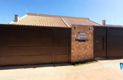 Casa com 2 quartos à venda na Rua Mombassa, 299, Vivendas do Parque, Campo Grande