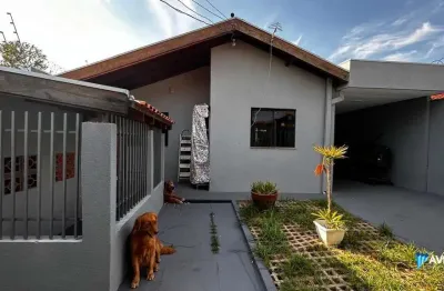 Casa em condomínio fechado com 3 quartos à venda na Rua Martine de Moraes, 916, Parque Residencial Rita Vieira, Campo Grande