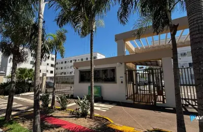 Apartamento bem localizado, unidade térrea com armários planejados