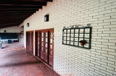Casa com 5 quartos à venda na Franca, 150, Jardim Europa, Dourados