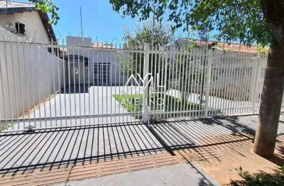 Casa com 5 quartos para alugar na Dez De Maio, 49, Jardim São Lourenço, Campo Grande